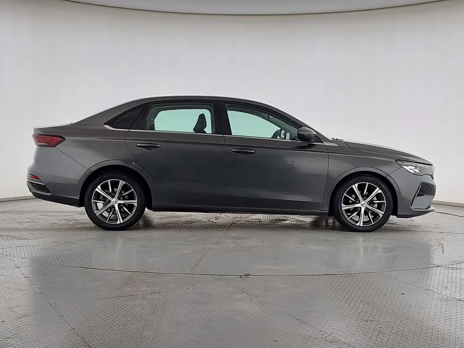 2023 Geely Emgrand GF 