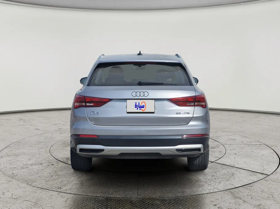 2023 Audi Q3 35 TFSl 