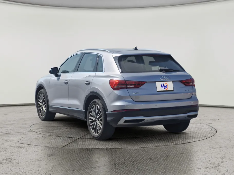 2023 Audi Q3 35 TFSl 