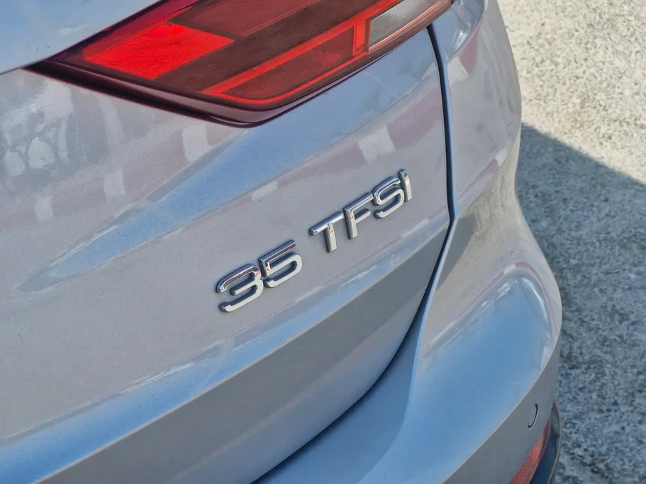 2023 Audi Q3 35 TFSl 