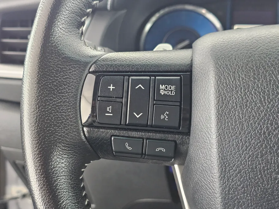 تويوتا فورتشنر SR5 2021 