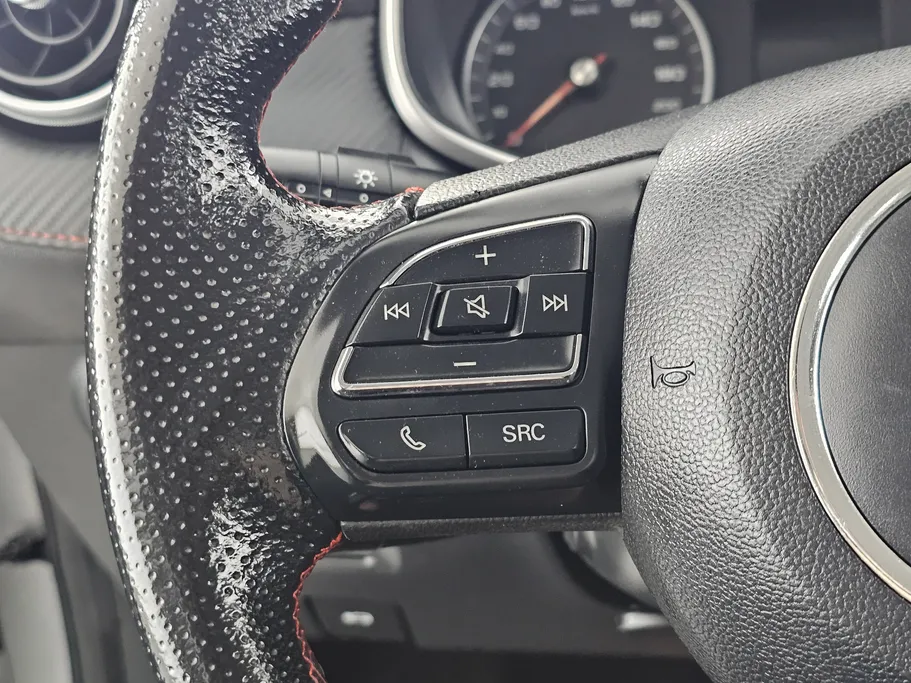 ام جي ZS STD 2022 