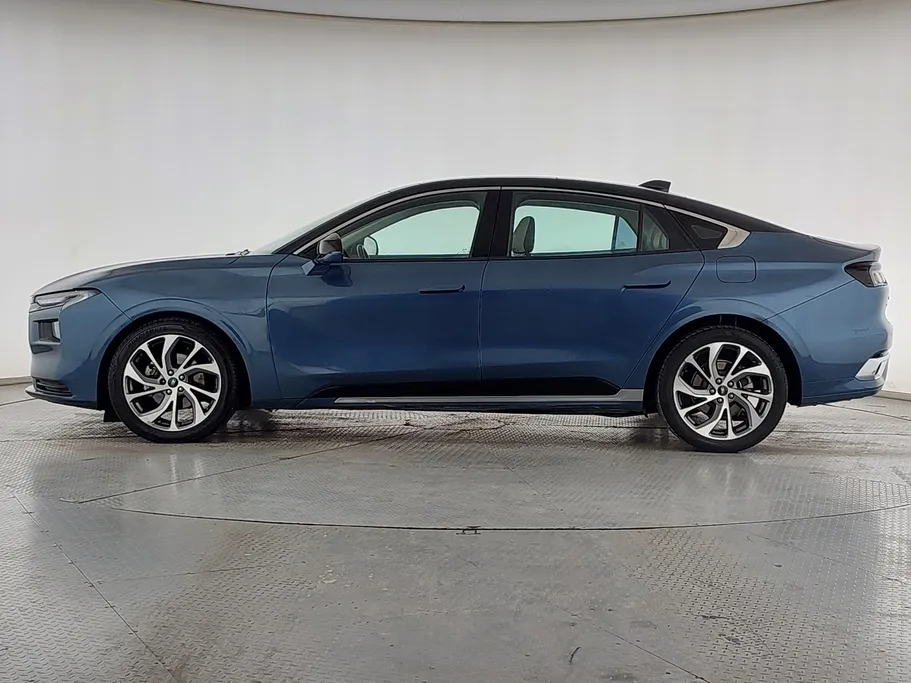 فورد تورس تيتانيوم الإصدار الجديد 2023 