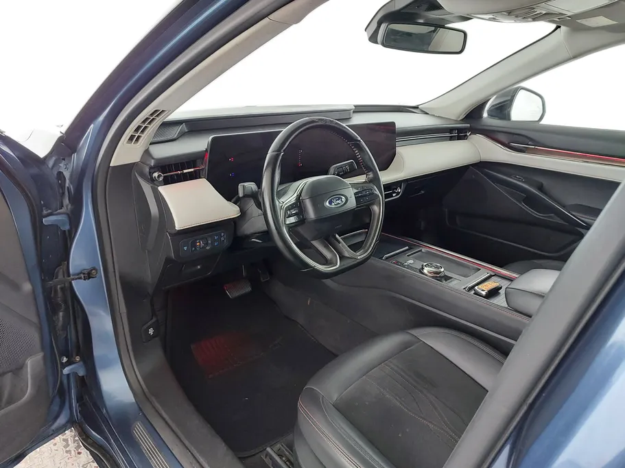 فورد تورس تيتانيوم الإصدار الجديد 2023 