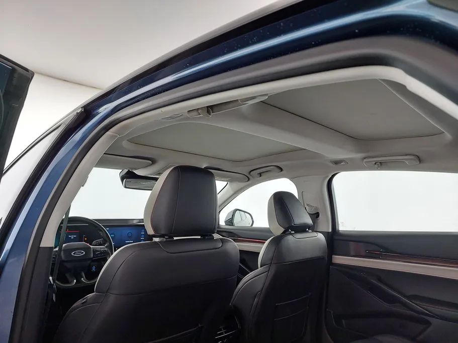 فورد تورس تيتانيوم الإصدار الجديد 2023 