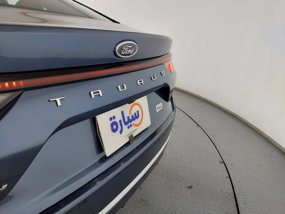 فورد تورس تيتانيوم الإصدار الجديد 2023 