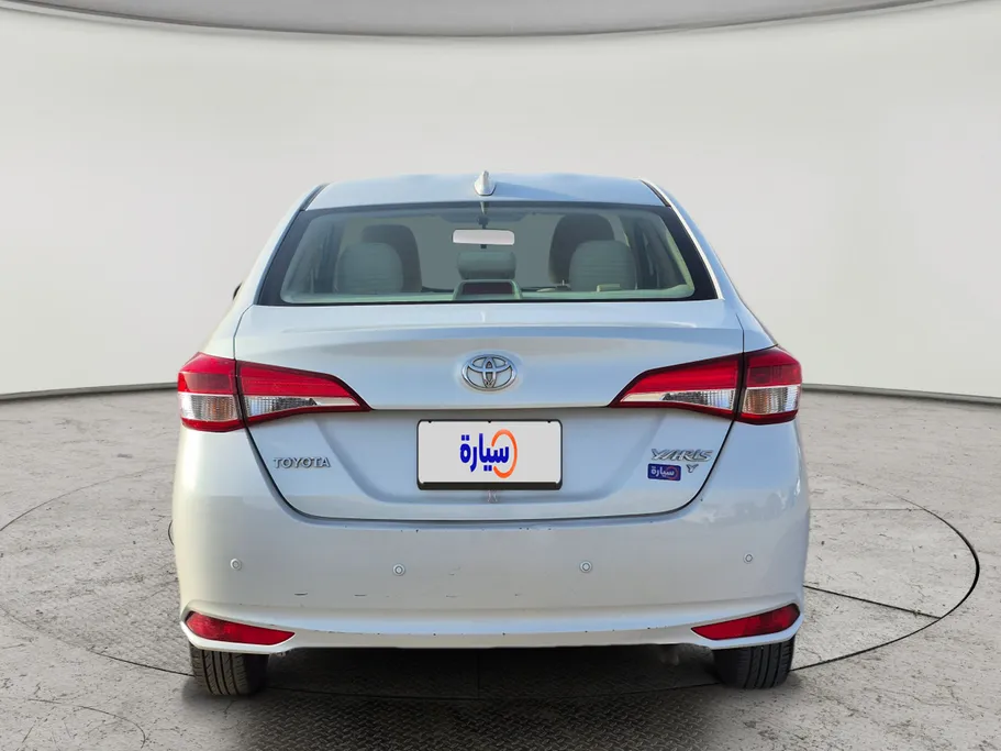 2021 Toyota Yaris  Y 