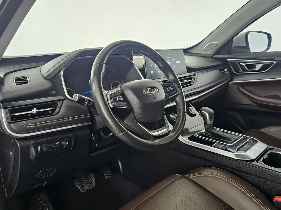 شيري تيجو 8 لاكجري 2022 