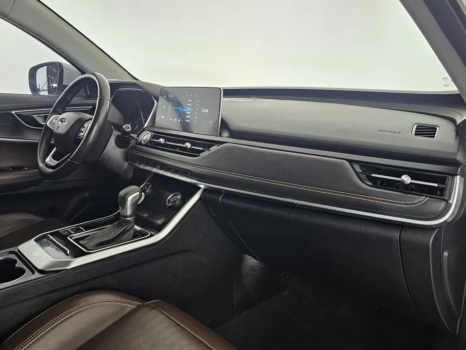 شيري تيجو 8 لاكجري 2022 