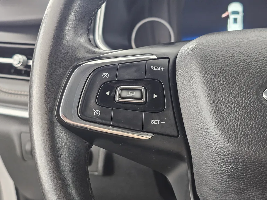 شيري تيجو 8 لاكجري 2022 