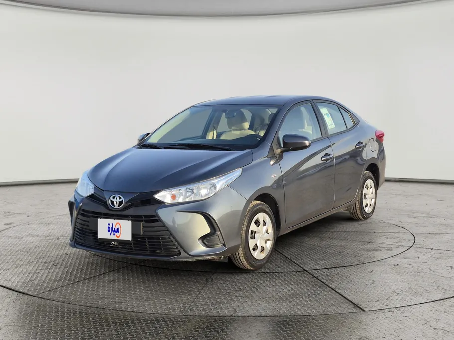 2022 Toyota Yaris  Y 