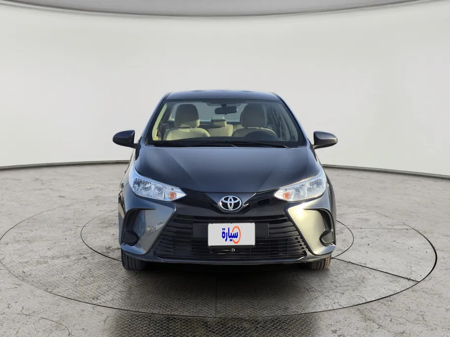 2022 Toyota Yaris  Y 