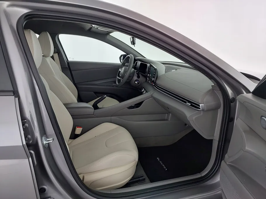 2024 Hyundai Elantra Fleet 