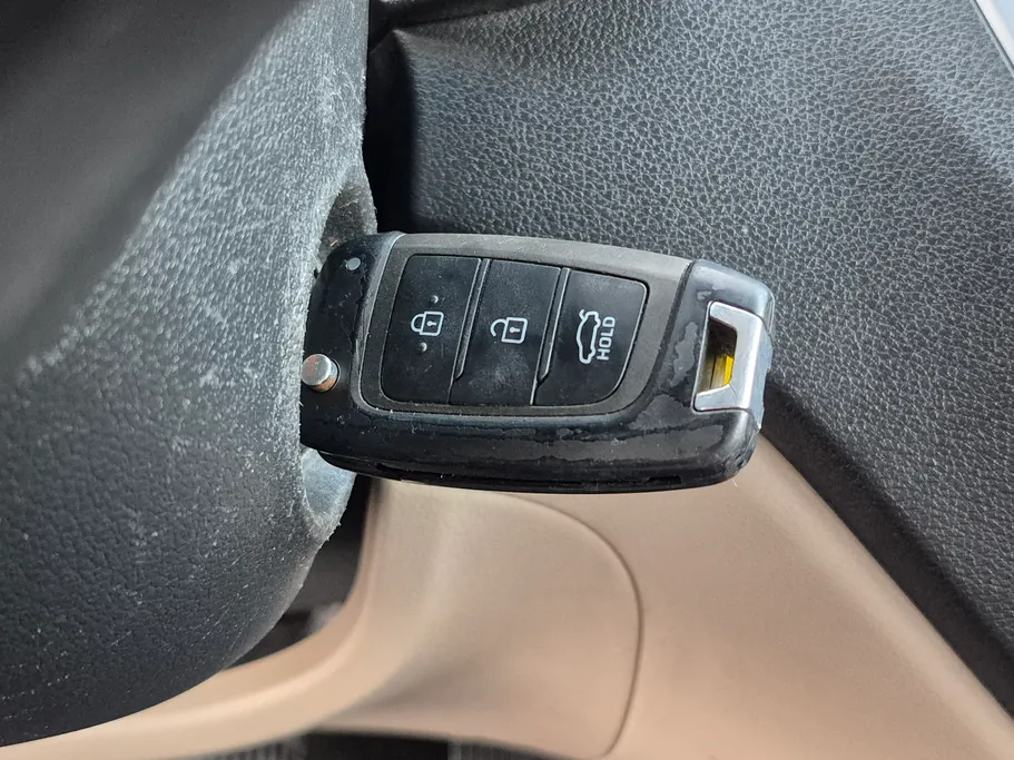 2023 Hyundai Accent Smart 