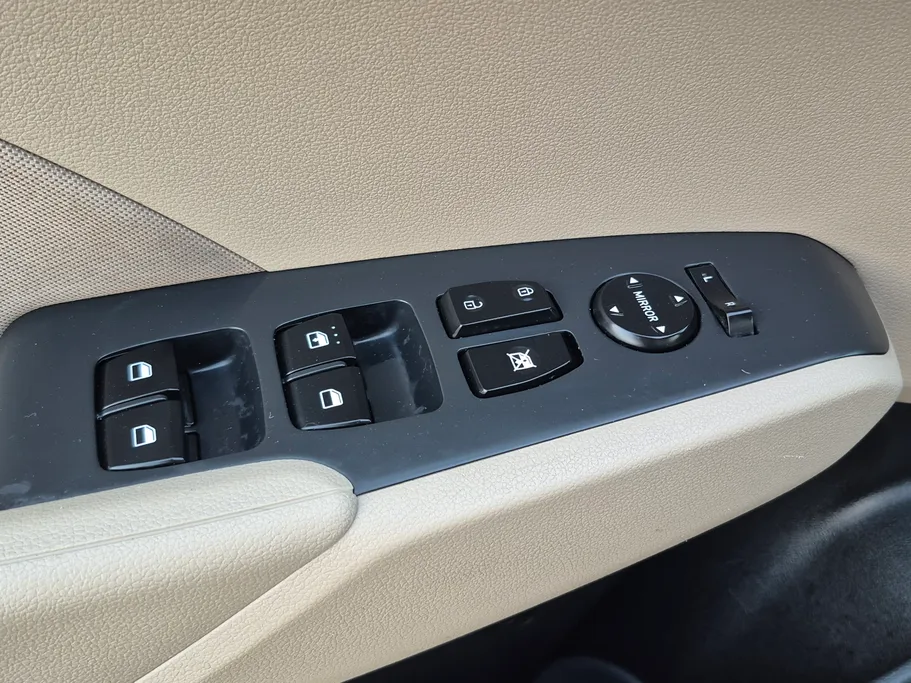 2023 Hyundai Accent Smart 