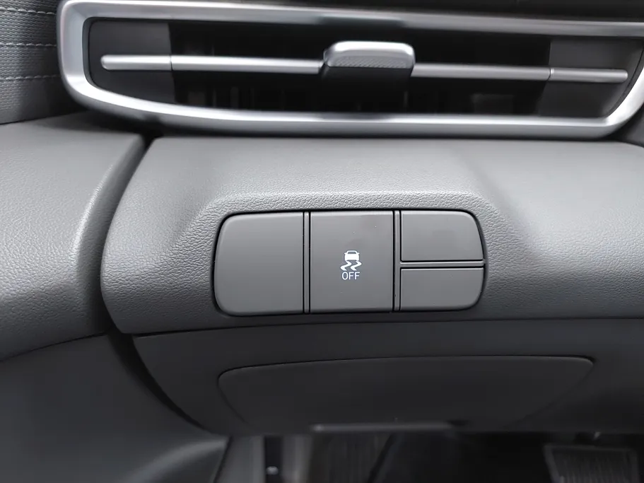 2023 Hyundai Elantra Smart 