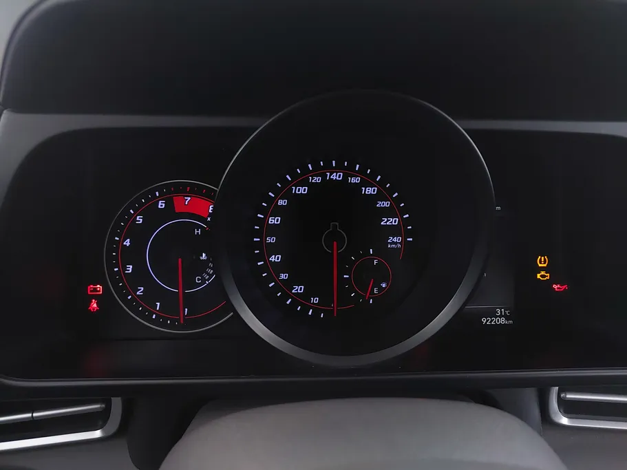 2023 Hyundai Elantra Smart 