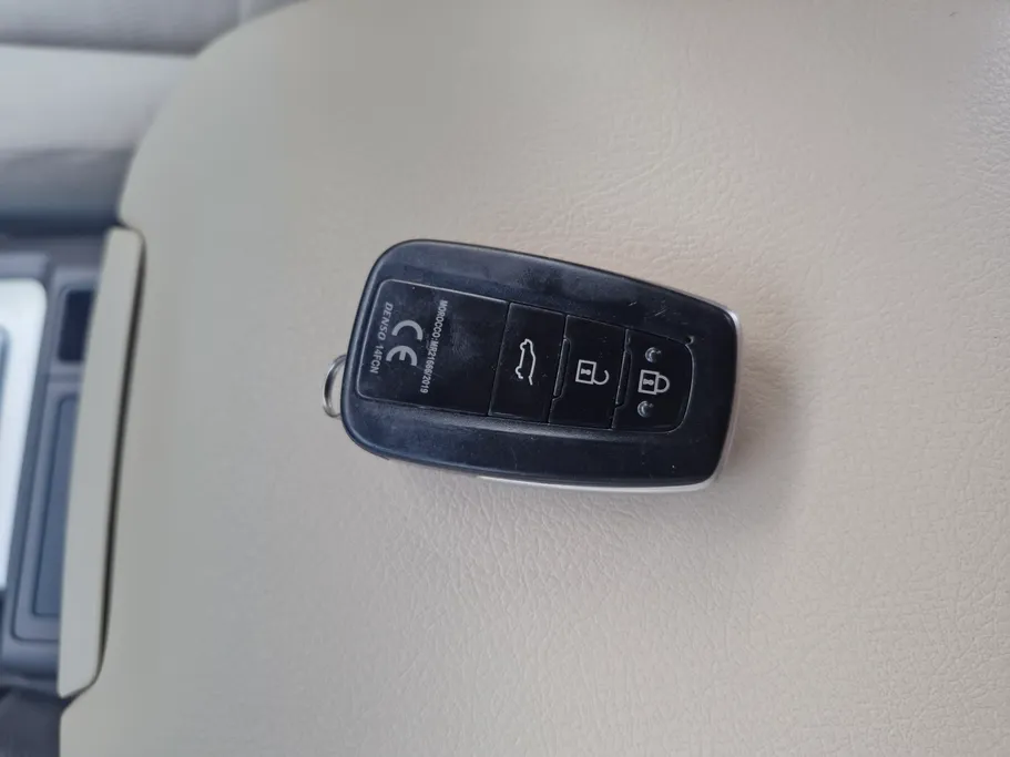 تويوتا برادو TXL1 V6 2021 
