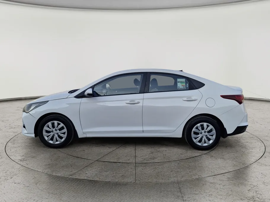 2022 Hyundai Accent Smart 