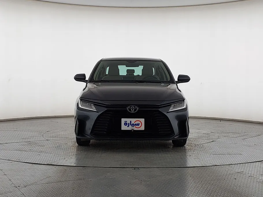 2023 Toyota Yaris  Y 