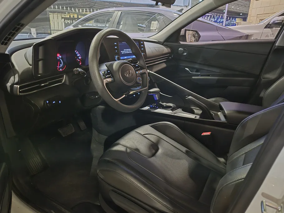 2023 Hyundai Avante  