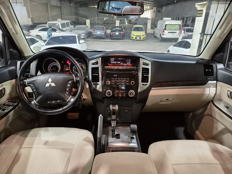 ميتسوبيشي باجيرو GLS 5Doors 2020 