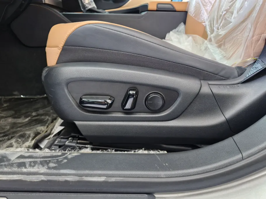 2023 Lexus ES 300 AH Hybrid  