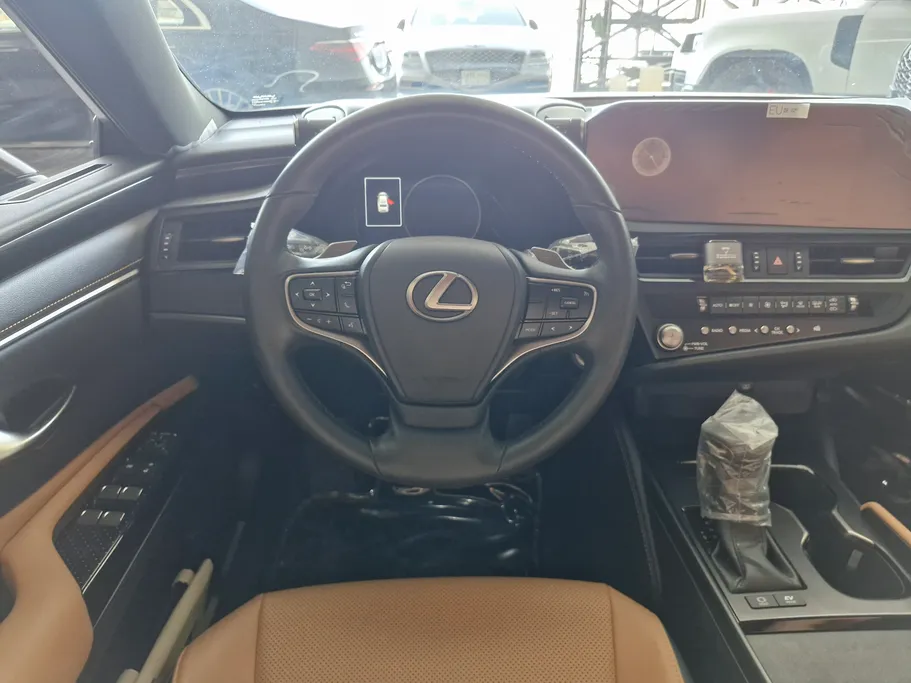 2023 Lexus ES 300 AH Hybrid  