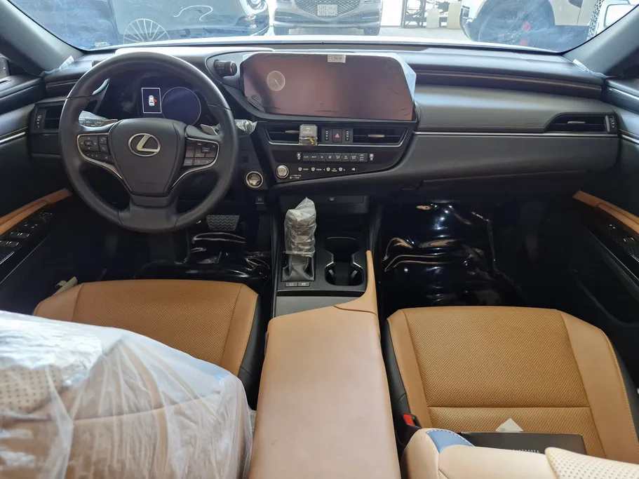 2023 Lexus ES 300 AH Hybrid  