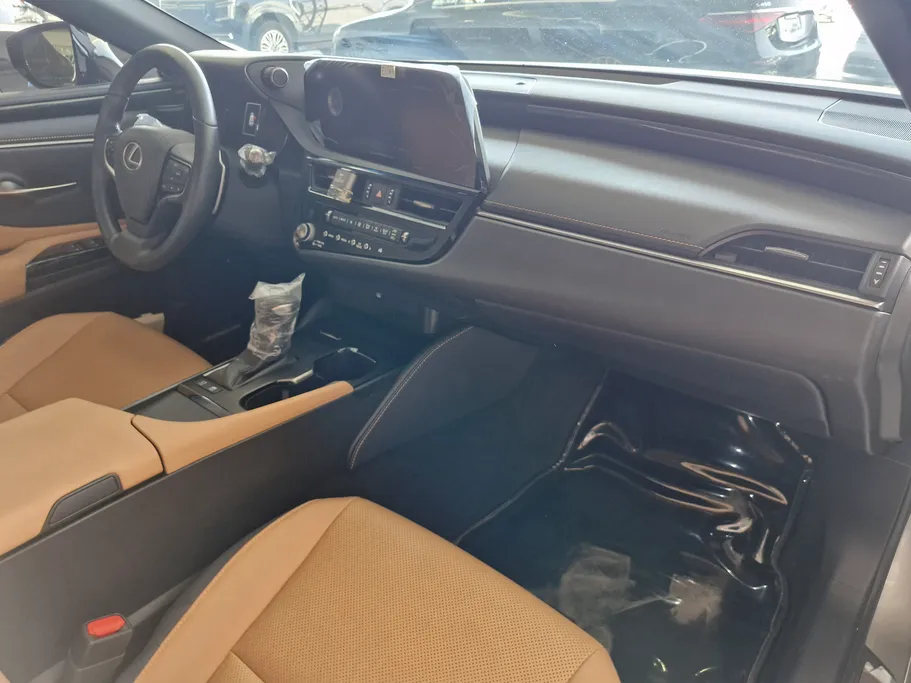 2023 Lexus ES 300 AH Hybrid  