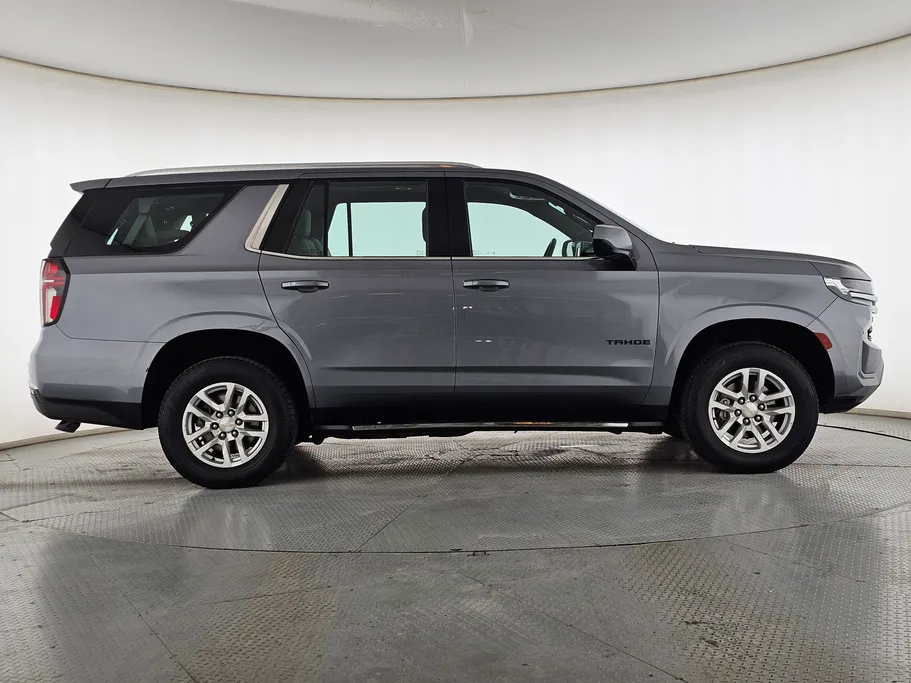 2022 Chevrolet Tahoe LS 