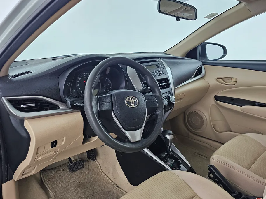 2020 Toyota Yaris  Y 