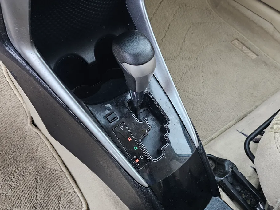 2020 Toyota Yaris  Y 