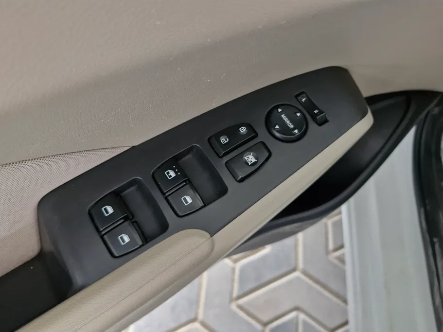 هيونداي اكسنت سمارت 2023 