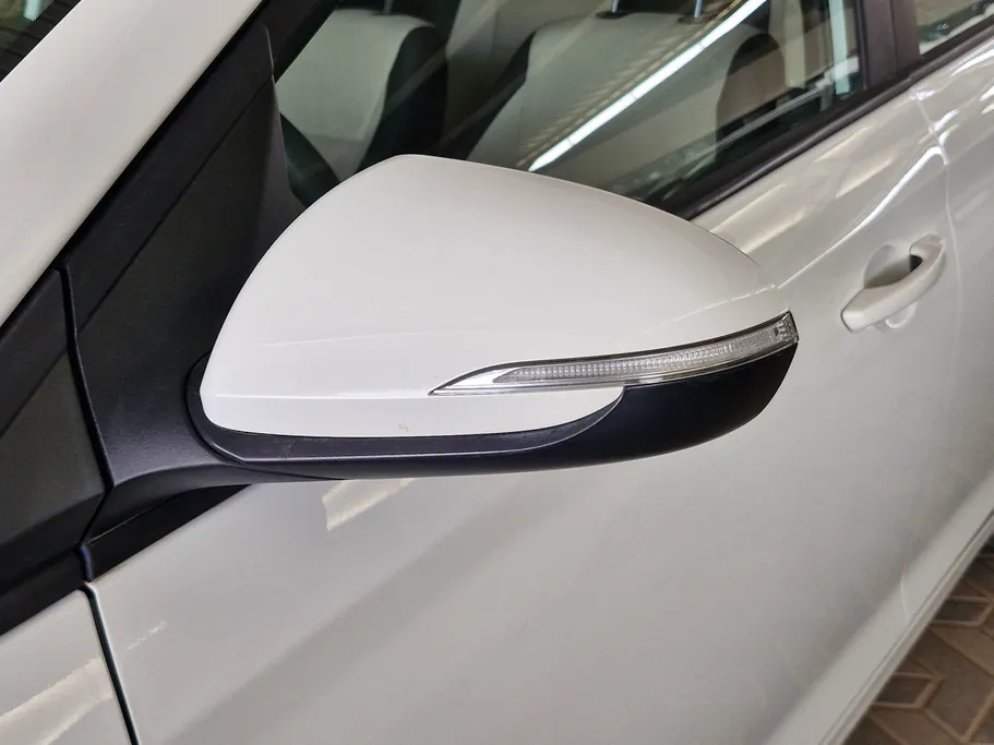 هيونداي اكسنت سمارت 2023 