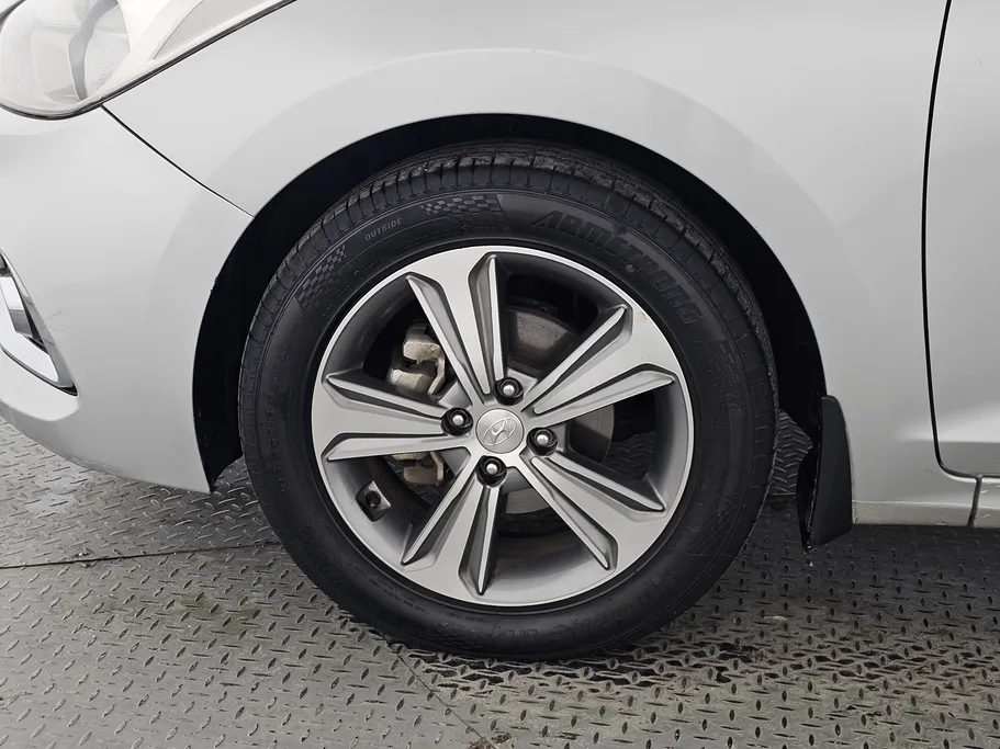 2018 Hyundai Accent GLS 