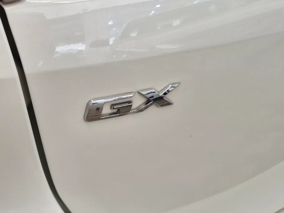 2022 Toyota Fortuner GX