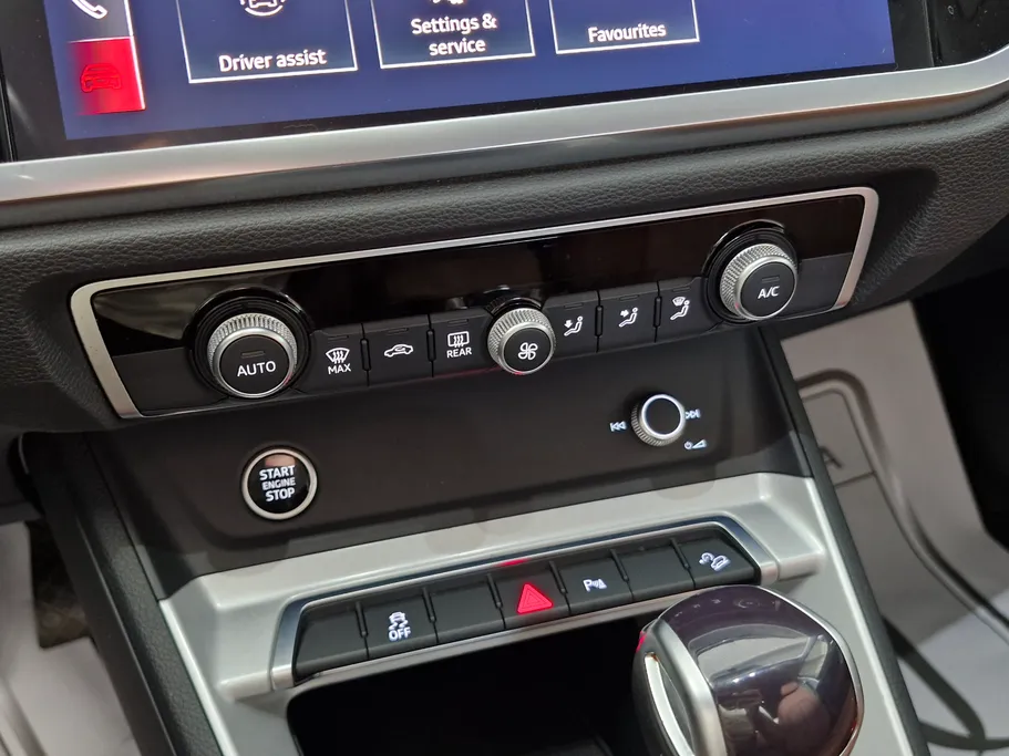 2023 Audi Q3 35 TFSl 