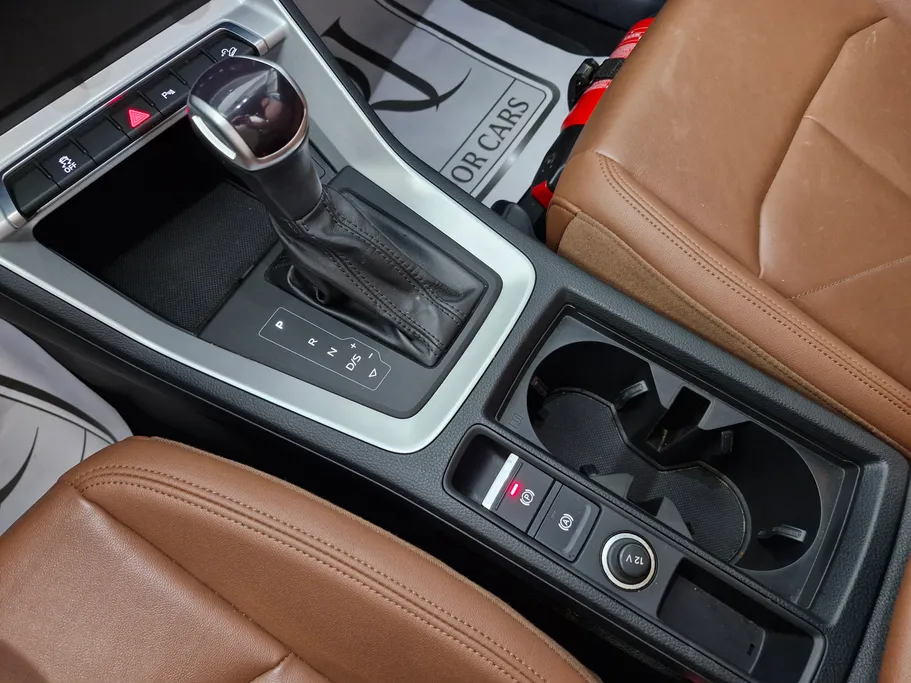 2023 Audi Q3 35 TFSl 