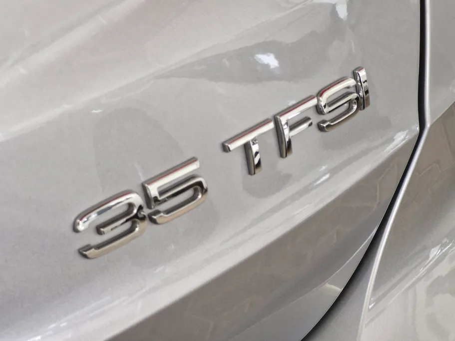 2023 Audi Q3 35 TFSl 