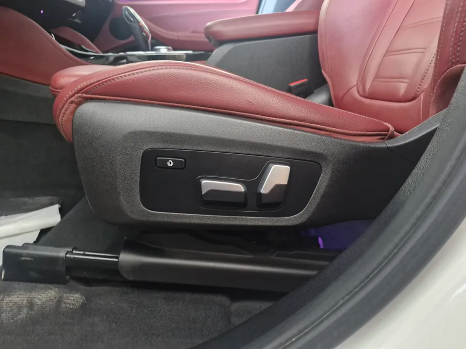 2019 BMW X Series 4 xDrive 30i 