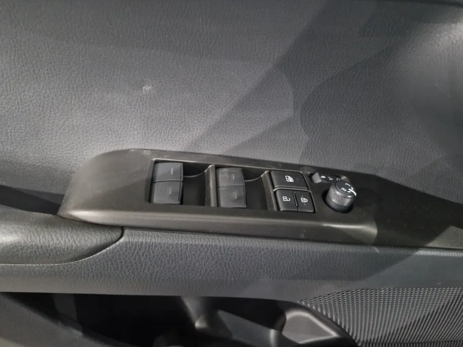 2025 Toyota Camry  E 