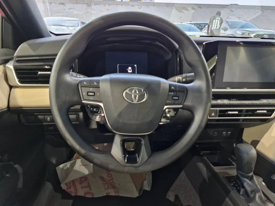 2025 Toyota Camry  E 