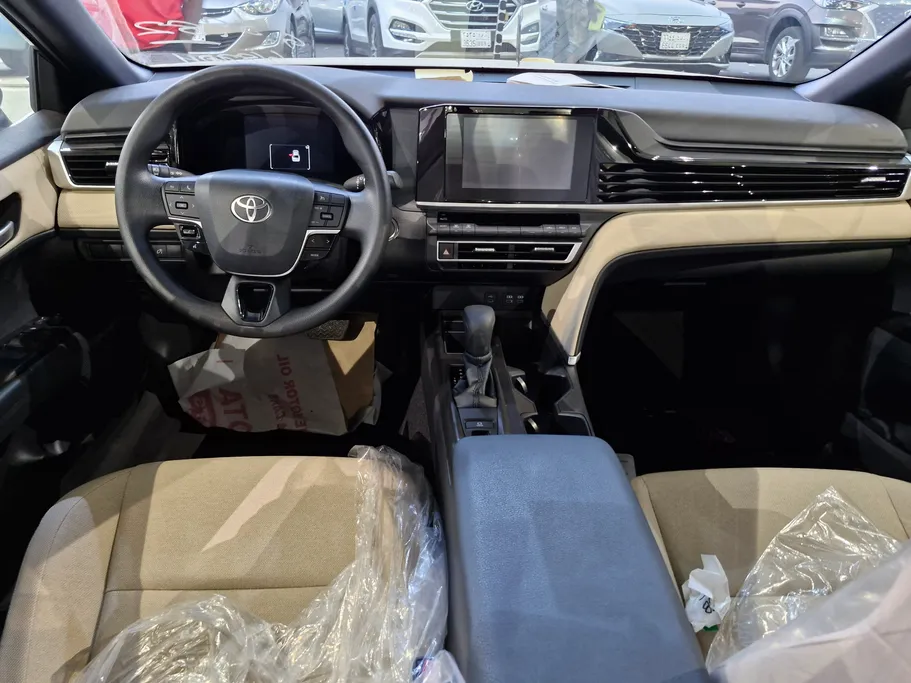 2025 Toyota Camry  E 
