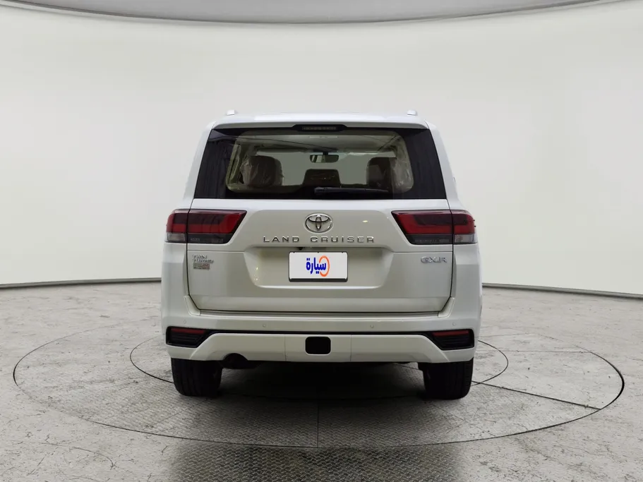 2022 Toyota Land Cruiser GXR 