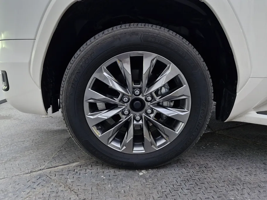 2022 Toyota Land Cruiser GXR 