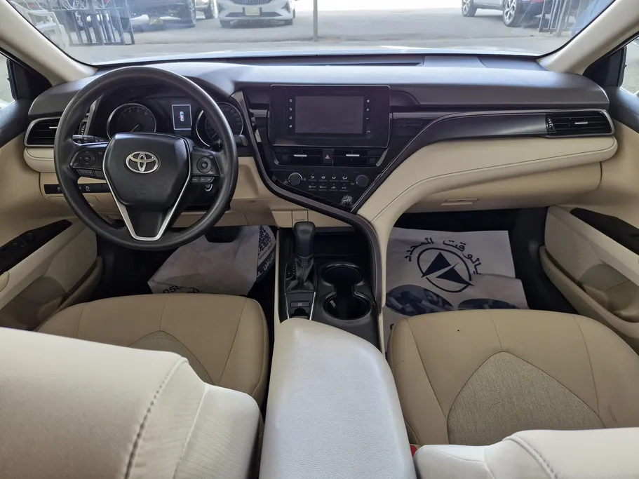 2023 Toyota Camry  LE 