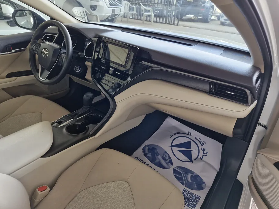 2023 Toyota Camry  LE 