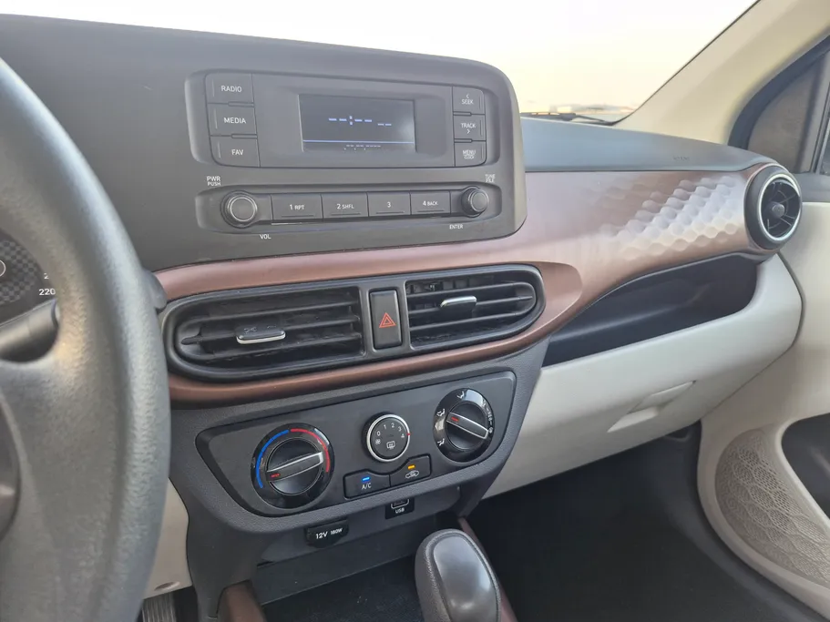 هيونداي Grand i10 فلييت 2023 
