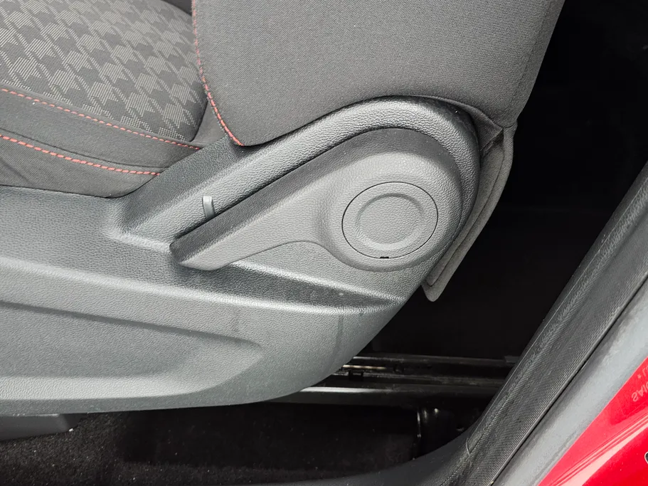 2023 MG ZS STD 
